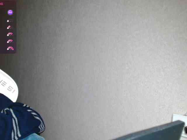 Helga_Pataki webcam