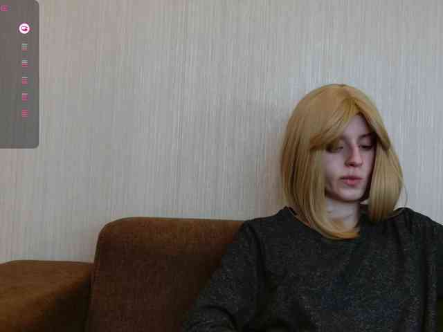 Helga_Pataki webcam