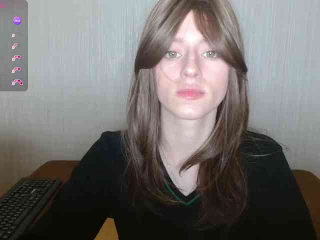 kissesliza kissesliza