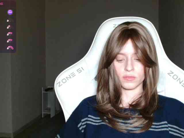 Helga_Pataki webcam