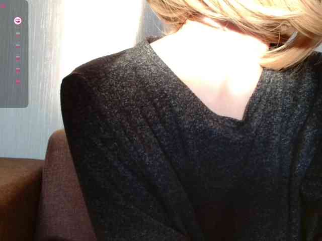 Helga_Pataki webcam