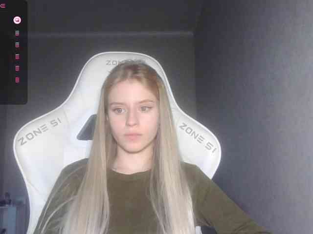 Helga_Pataki webcam