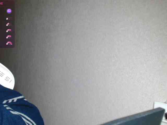 Helga_Pataki webcam