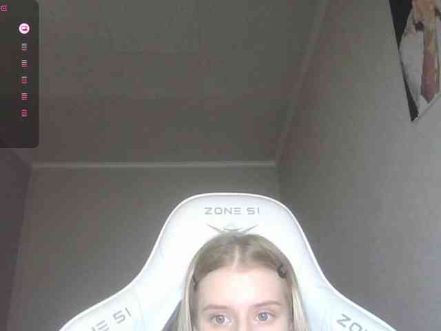 Helga_Pataki webcam