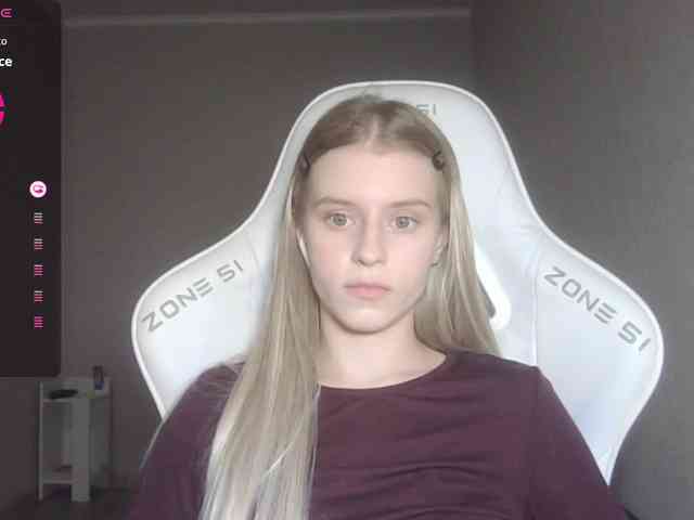 Helga_Pataki webcam