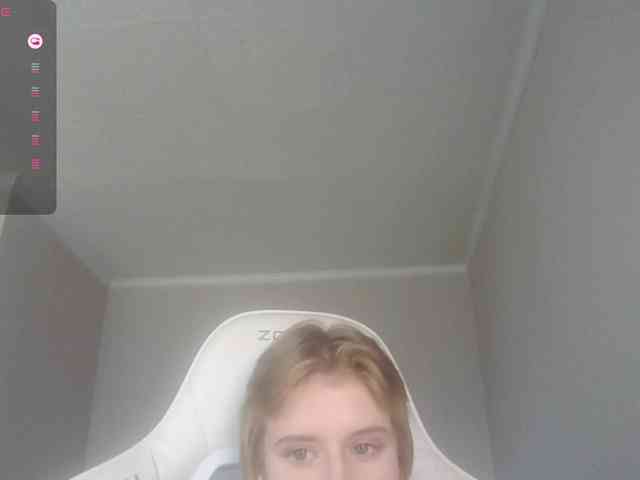 Helga_Pataki webcam