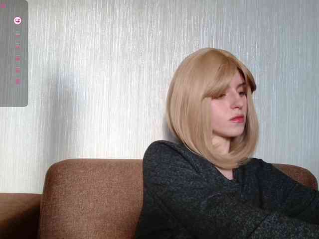 Helga_Pataki webcam