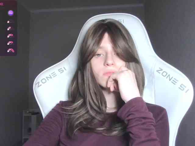 Модель: Helga_Pataki