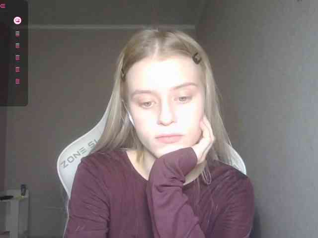 Helga_Pataki webcam