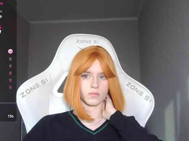 Helga_Pataki webcam