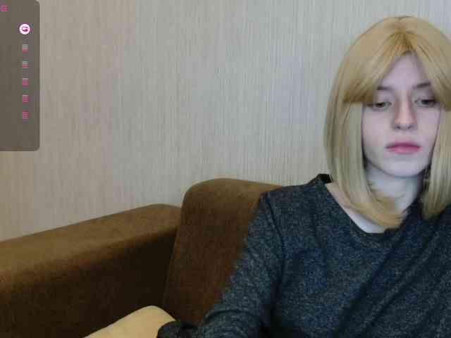 Helga_Pataki webcam