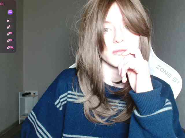 Helga_Pataki webcam