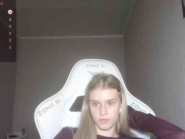Helga_Pataki webcam