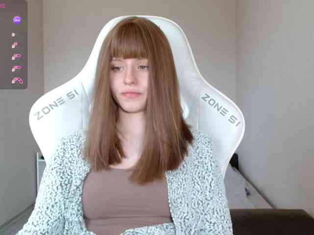 Helga_Pataki webcam
