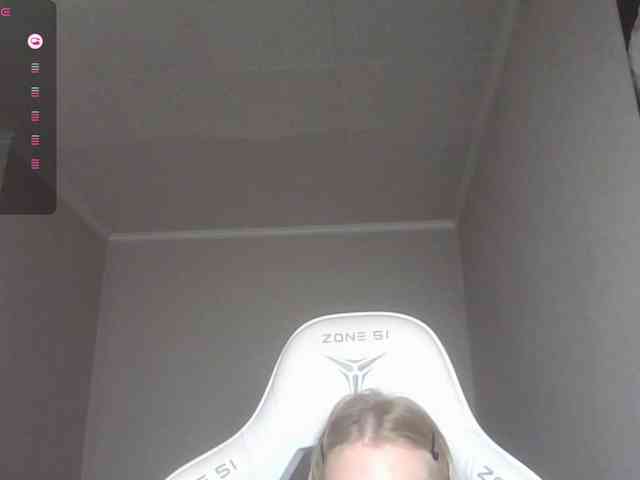 Helga_Pataki webcam