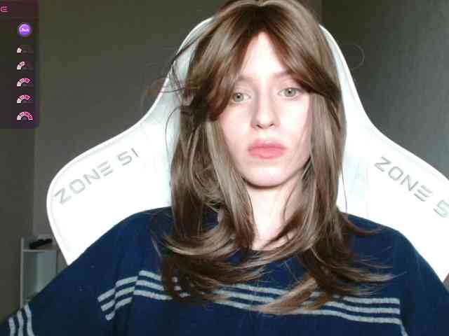 Helga_Pataki webcam