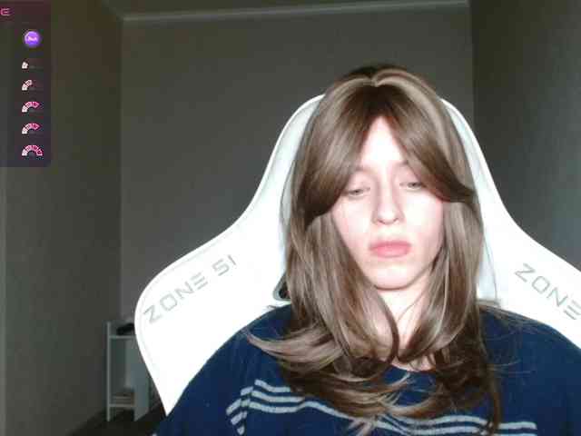 Helga_Pataki webcam