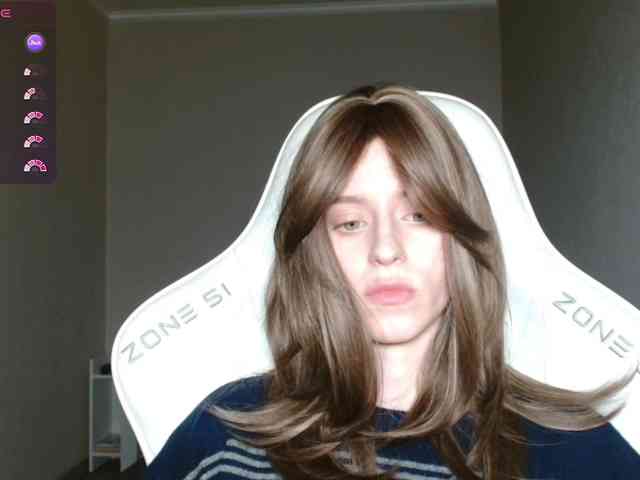 Helga_Pataki webcam