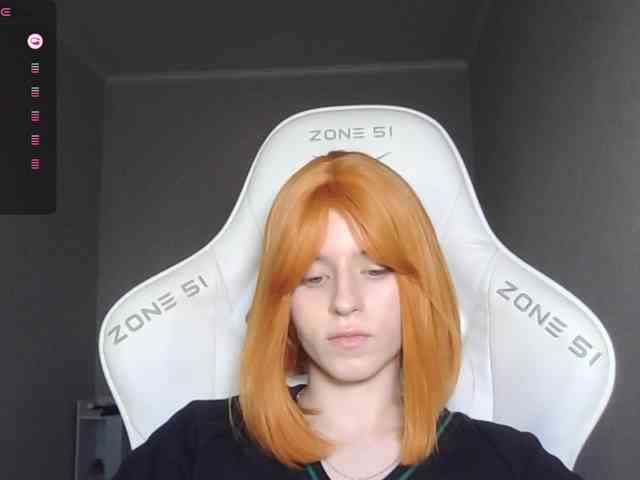 Helga_Pataki webcam