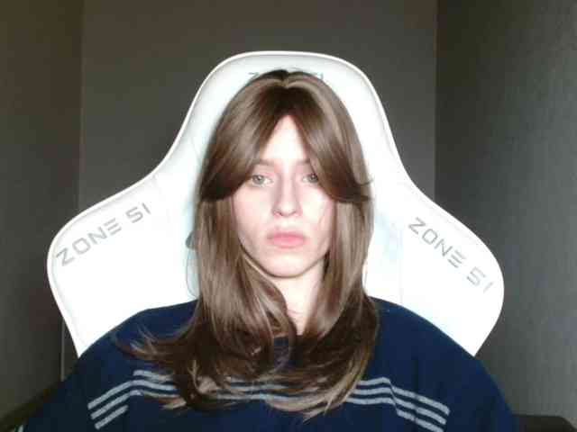 Helga_Pataki webcam