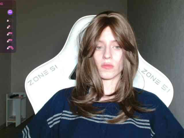 Helga_Pataki webcam