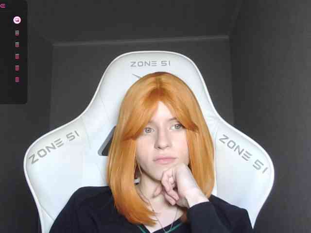 Helga_Pataki webcam