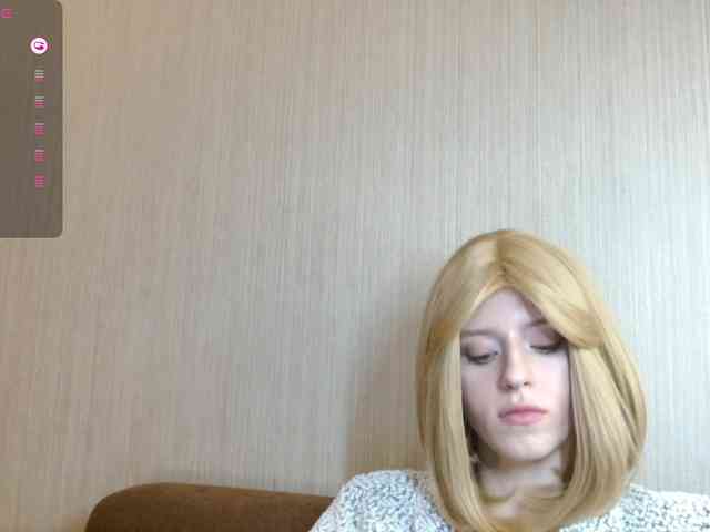 Helga_Pataki webcam