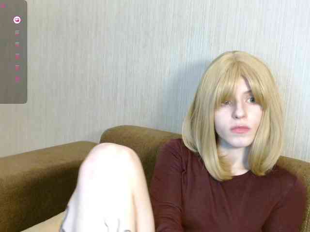 Helga_Pataki webcam