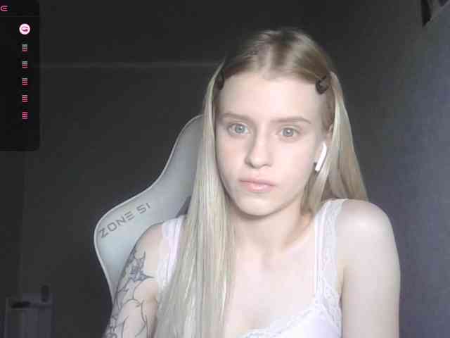 Helga_Pataki webcam