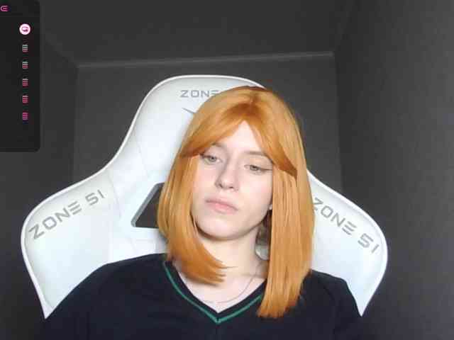 Helga_Pataki webcam