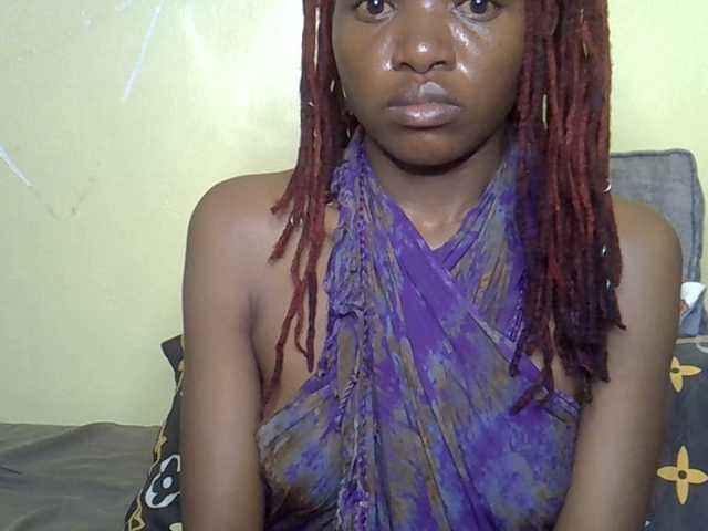 Eboniana's BongaCams show and profile