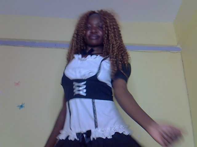 Eboniana live cam on BongaCams