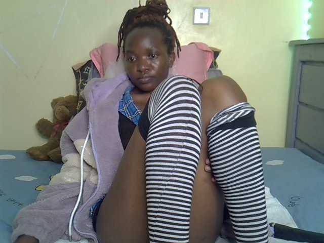Eboniana live cam on BongaCams