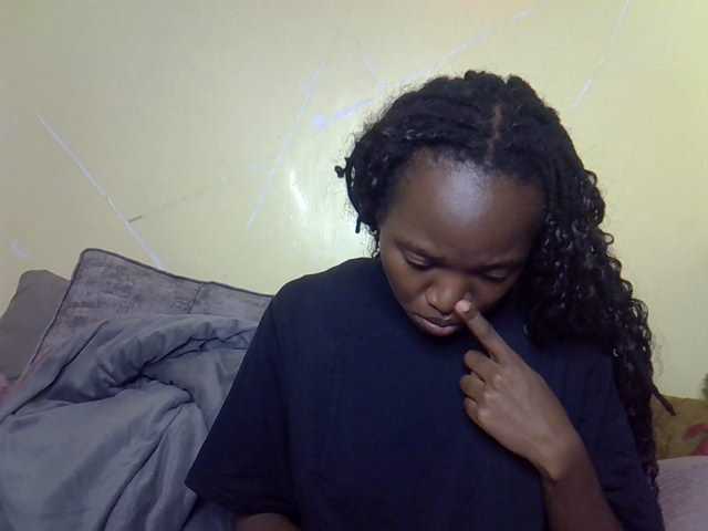 Eboniana live cam on BongaCams