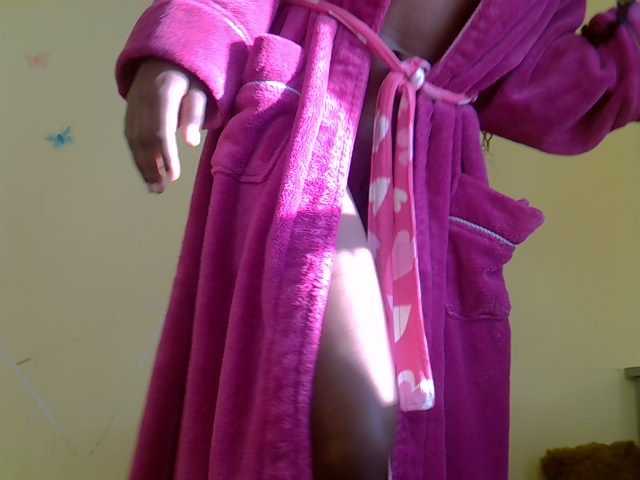 Eboniana live cam on BongaCams