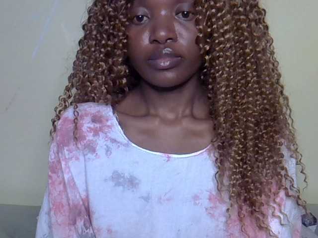 Eboniana live cam on BongaCams