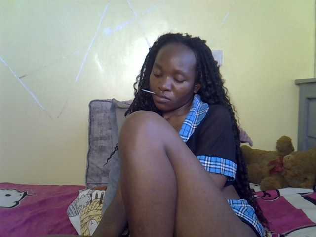 Eboniana live cam on BongaCams