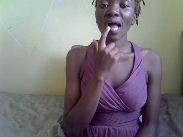 Eboniana live cam on BongaCams