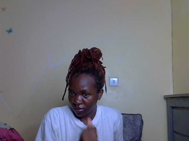 Eboniana live cam on BongaCams