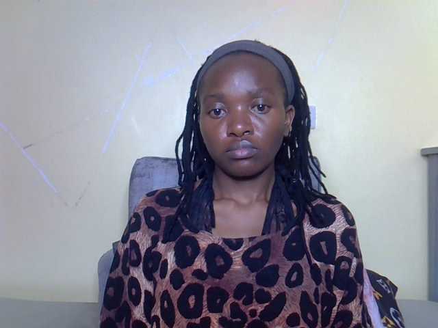 Eboniana live cam on BongaCams