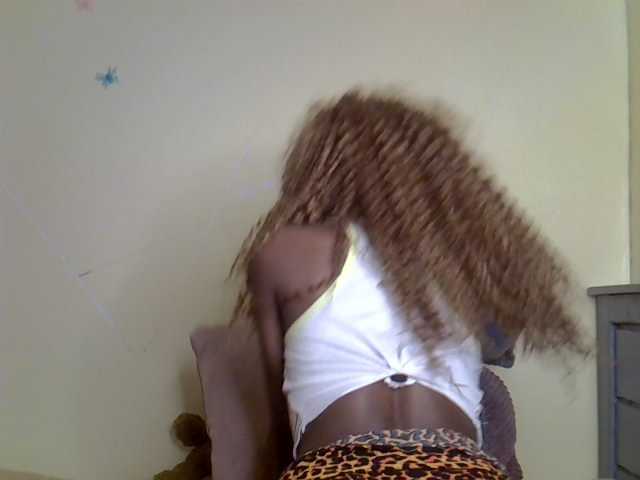Eboniana live cam on BongaCams