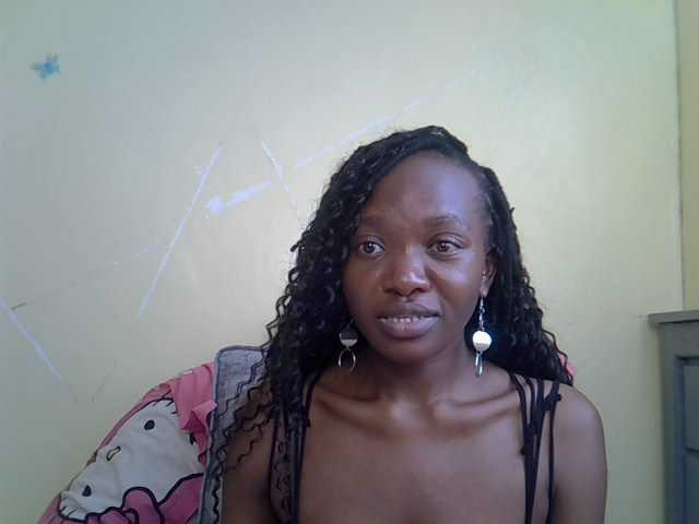 Eboniana live cam on BongaCams