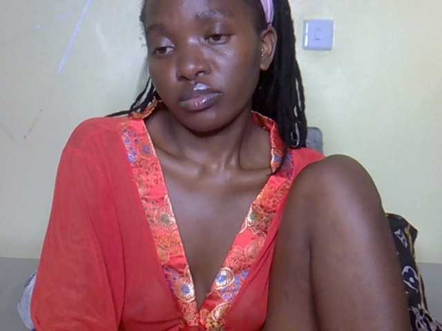 Eboniana live cam on BongaCams