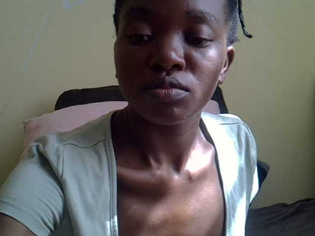 Eboniana live cam on BongaCams