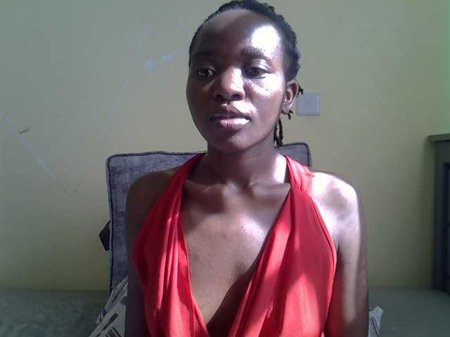 Eboniana live cam on BongaCams