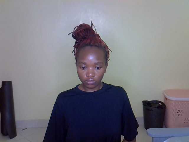 Eboniana live cam on BongaCams