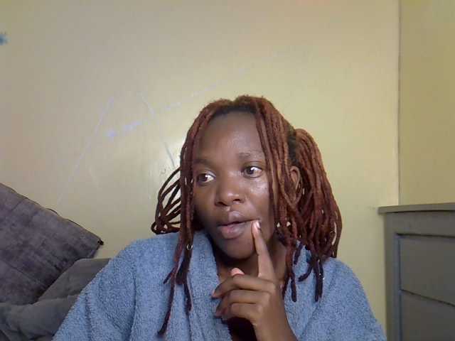 Eboniana live cam on BongaCams