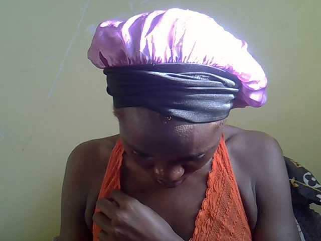 Eboniana's BongaCams show and profile