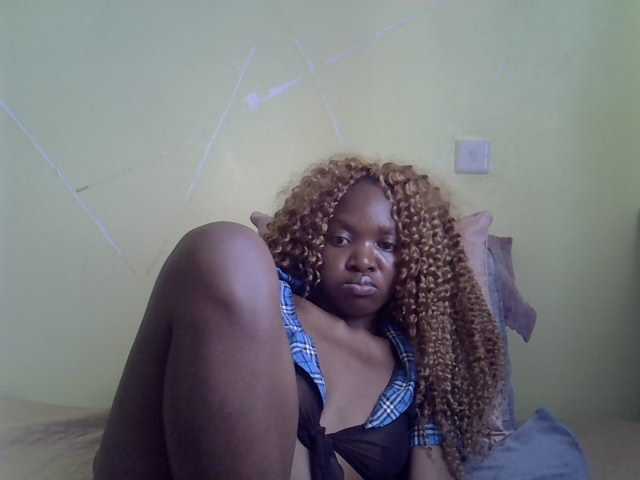 Eboniana live cam preview