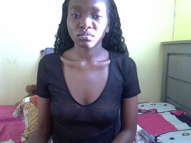 Eboniana live cam on BongaCams